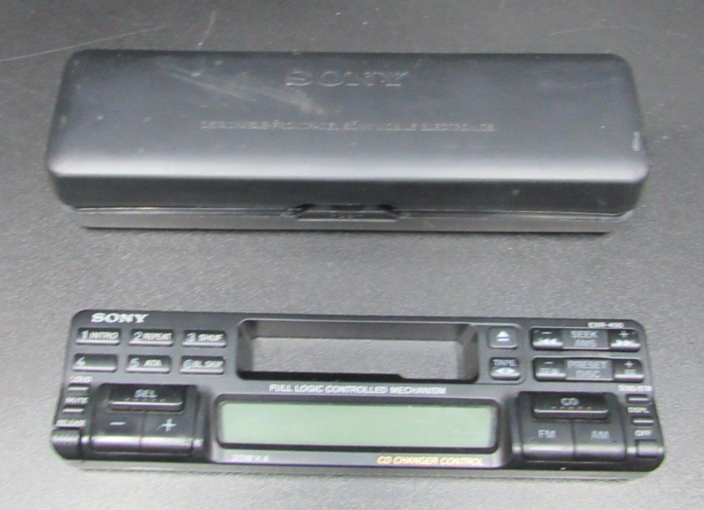 VINTAGE SONY EXR-400 Detachable Front Panel AM/FM Cassette Car Stereo